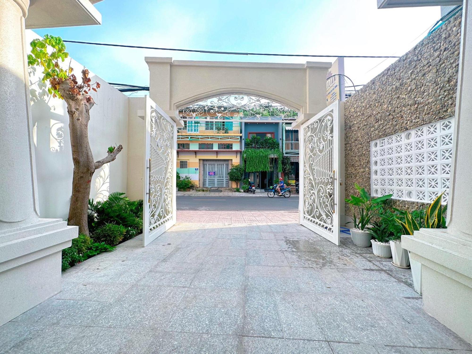 Milanesa Hotel And Apartment Vung Tau Exterior photo